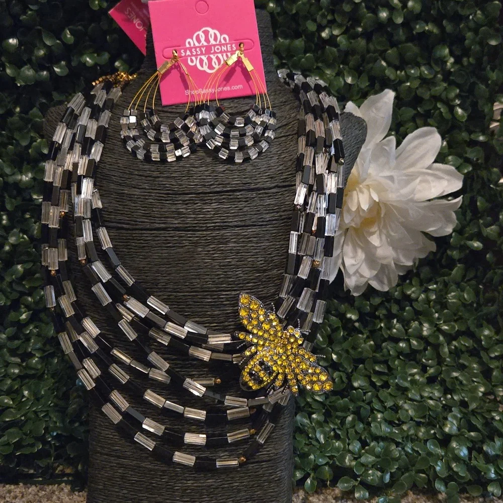 Sassy Jones Black and Gold Beaded Necklace with Butterfly Accent - Picture 2 of 2